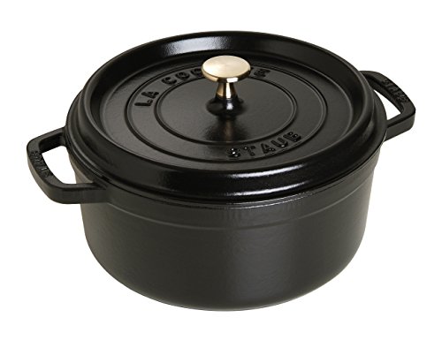 Staub Ketuhar Belanda Bulat 4-Quart Matte Black