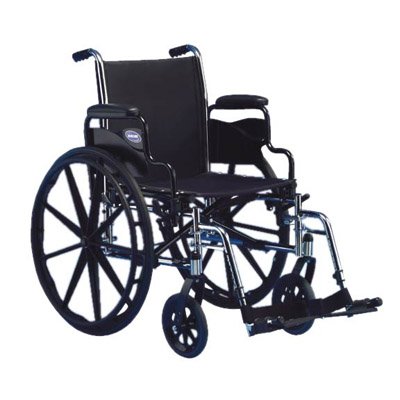 Invacare Kerusi Roda Tracer SX5 (22 in. x 16 in. dengan Lengan Flip-Belakang Panjang Meja)