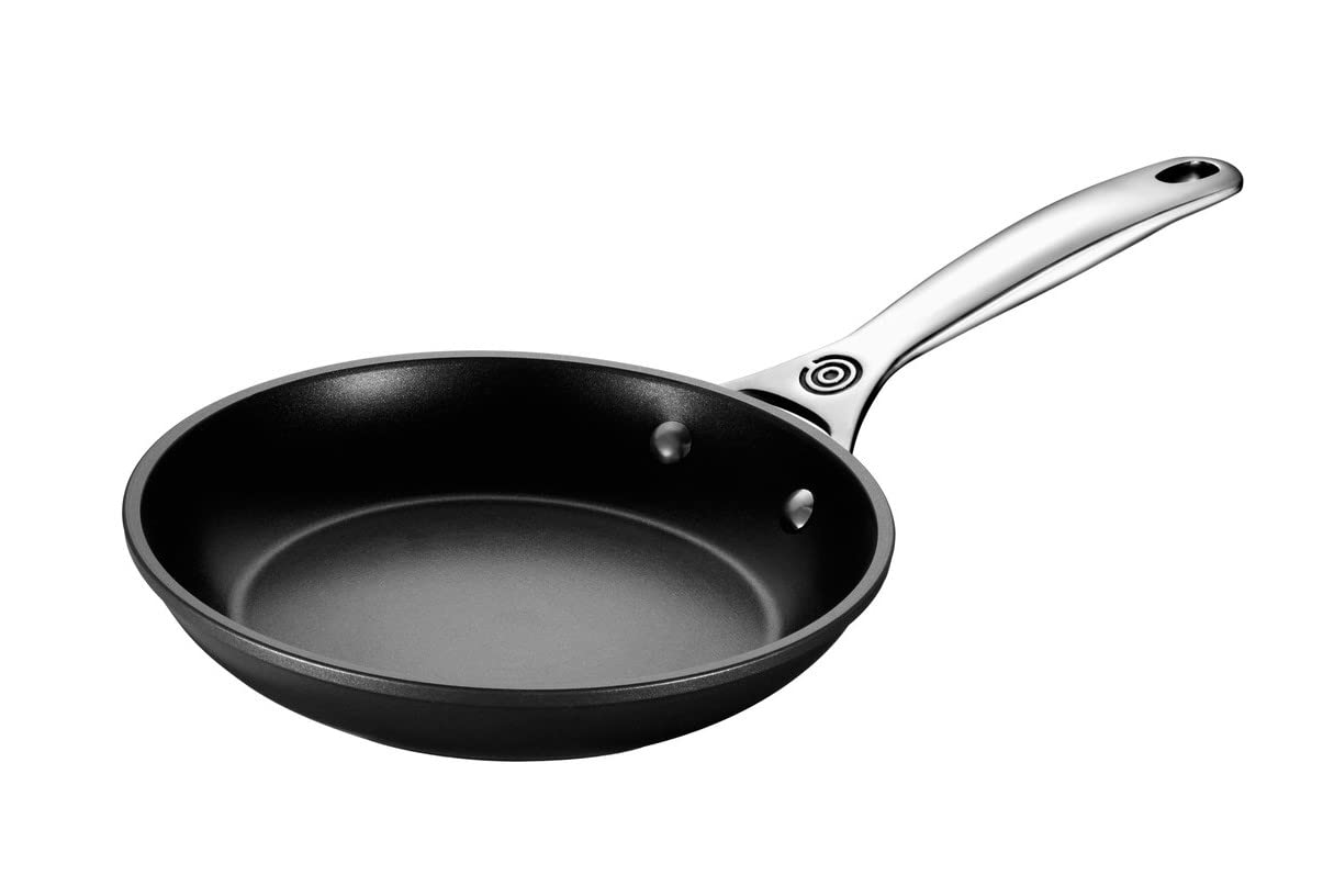 Le Creuset Kuali Goreng PRO Nonstick Tegar